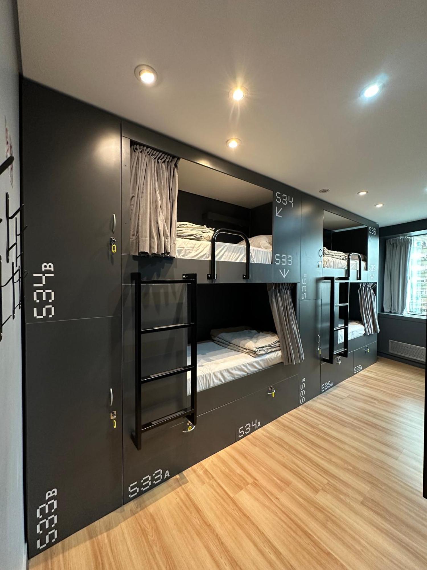 Mons Hostel Буенос Айрес Екстериор снимка
