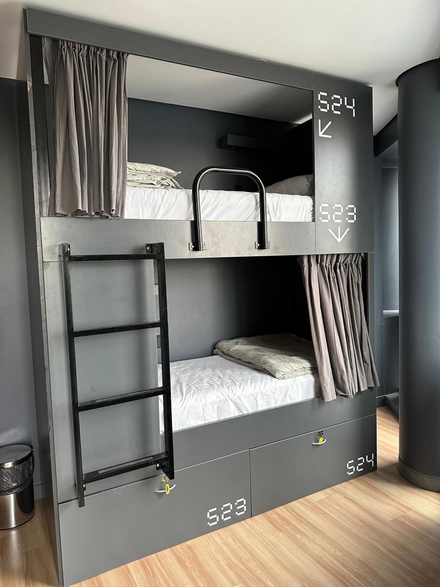 Mons Hostel Буенос Айрес Екстериор снимка