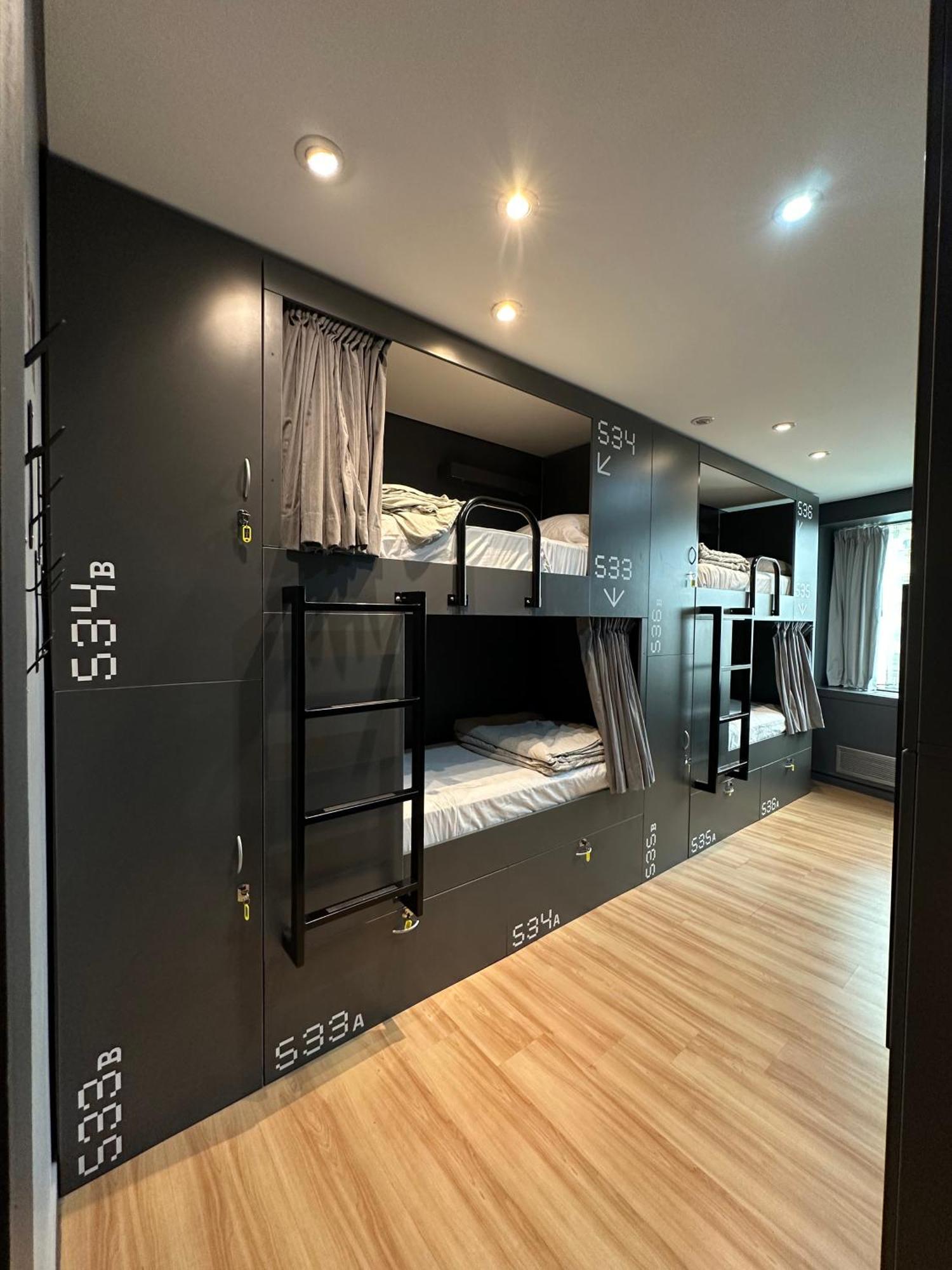 Mons Hostel Буенос Айрес Екстериор снимка